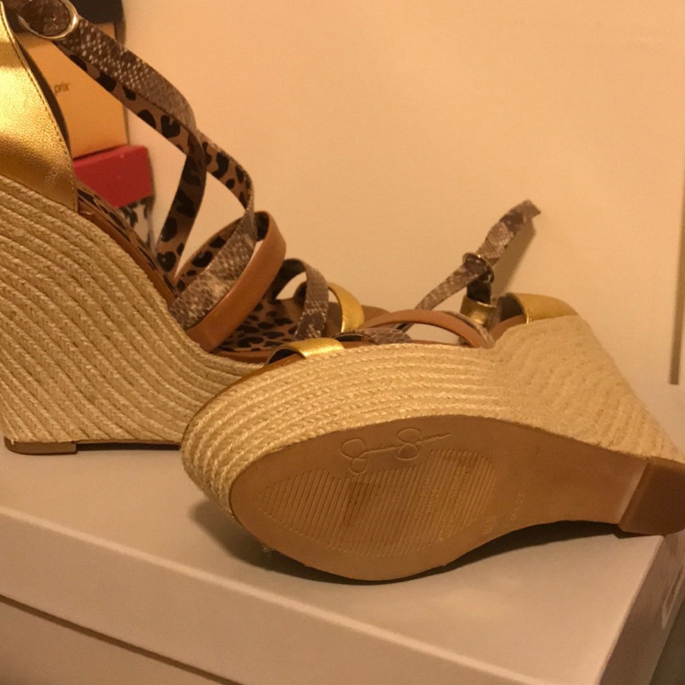 Sandals - Picture 4 of 4